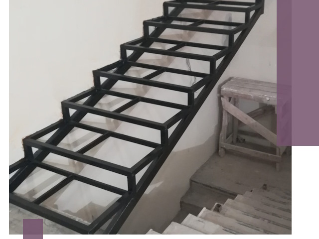 Демонтаж лестниц на металлокаркасе в Лениногорске: быстрый вывоз и разбор