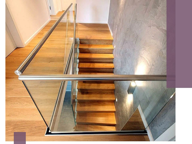 Перила для лестницы в доме — изготовление и монтаж в Лениногорске