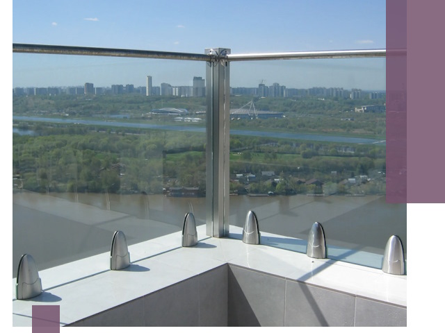 Стеклянные парапеты премиум класса в Лениногорске для домов и бизнесов