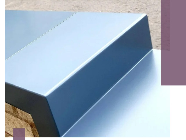 Крышки на парапет в Лениногорске: изготовление и монтаж под ключ