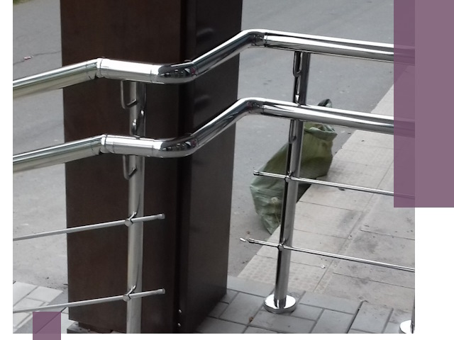 Монтаж поручней из нержавеющей стали в Лениногорске качественно и быстро